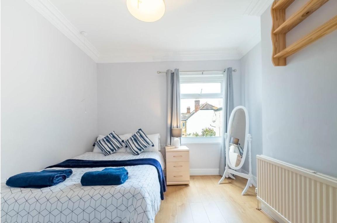 2 Bedroom Apartment Southend-On-Sea Luaran gambar
