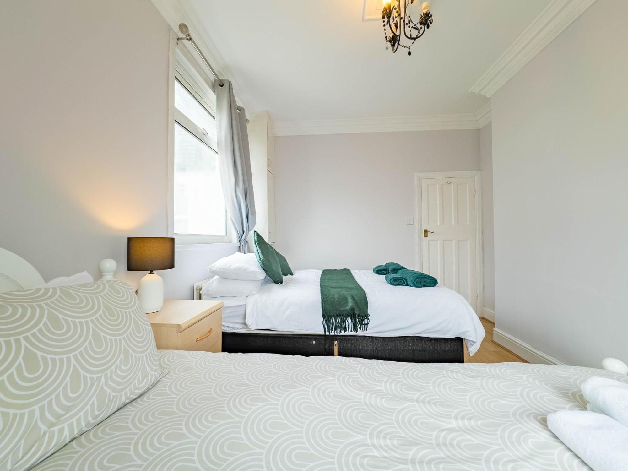 2 Bedroom Apartment Southend-On-Sea Luaran gambar